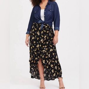 TORRID - Hi-lo Ruffle Floral Skirt
